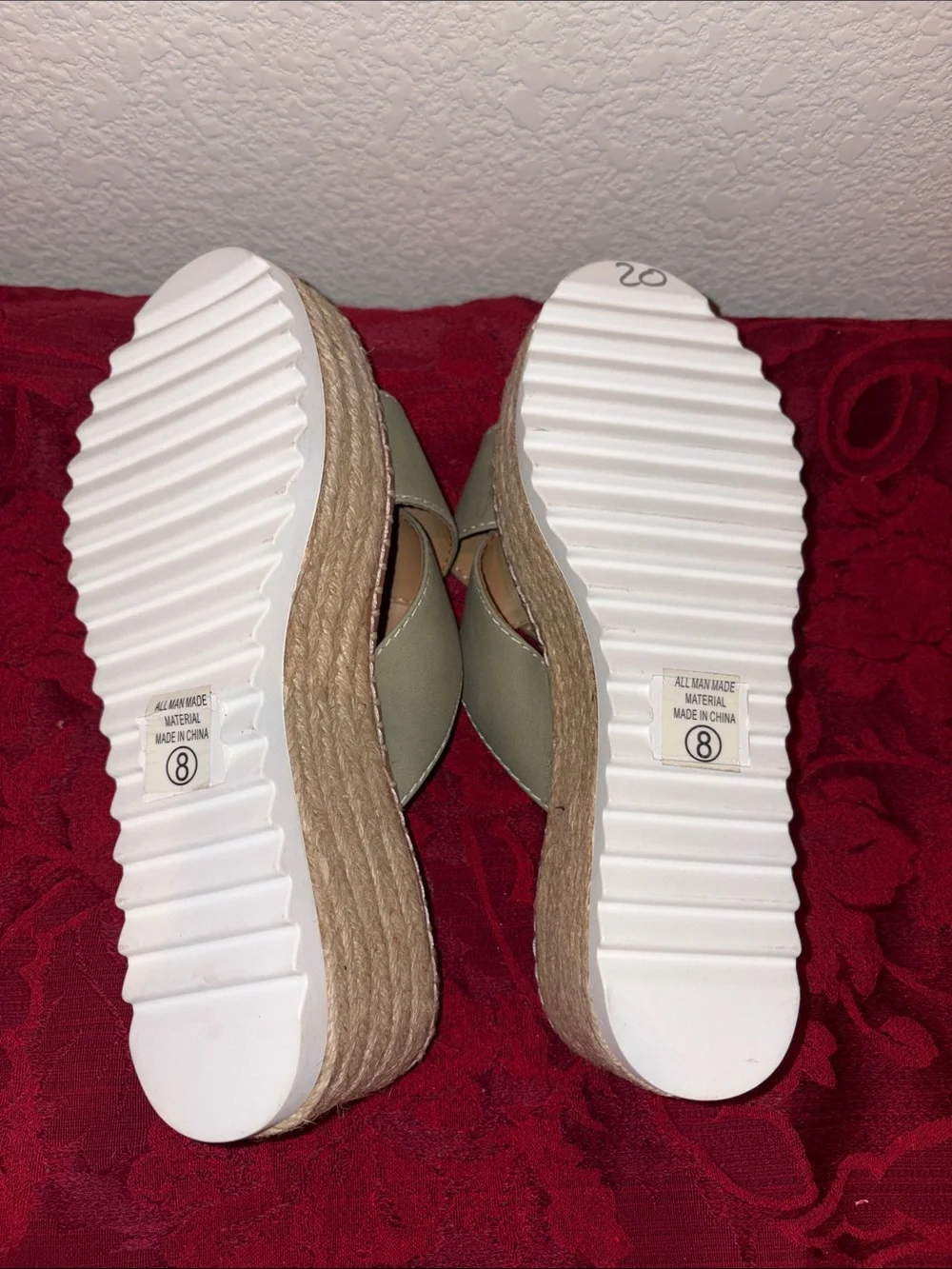 Soda Thyme Criss-Crossed Espadrille Platform Slides Sz 8 NWOT